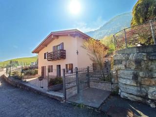 IseoLakeRental - Chalet Giulia - Sovere - 0