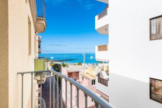 17 LOS CRISTIANOS CENTRAL by the BEACH ,WiFi - Arona - 7