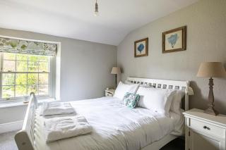 The Aubrey - a gorgeous converted 17th Century Grade II listed bolthole in Bakewell - 7