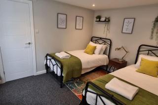 Morris Lodge, Southampton - 1 bedroom, Free WIFI & Parking - 2