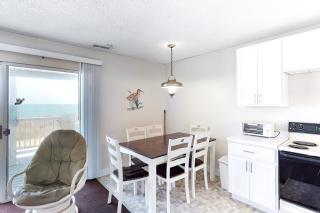 Tropicana 8 - Ocean City - 5