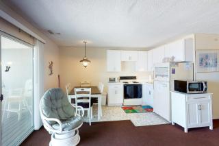 Tropicana 8 - Ocean City - 3