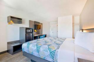 Motel 6-Norman, OK - 4