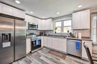 1 Mi to Hersheypark Family Home with Game Room! - Hershey - 3