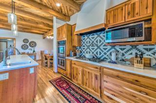 Luxe Ruidoso Home with Hot Tub and Mountain Views - 1