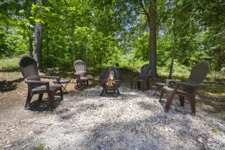 Convenient Romantic Hot Tub BBQ 3-night special! - Broken Bow - 3