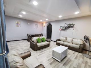 ANG LEE HOLIDAY HOME 1 - Semporna - 2