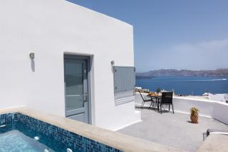 Pancratium Villas & Suites - 1
