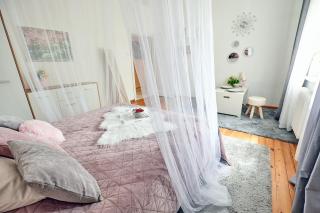 Warmia Rooms Pink Room - 9