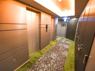 HOTEL LiVEMAX Fukuoka Tenjin - Fukuoka - 1