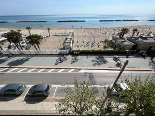 Appartamento Fronte Mare - Civitanova Marche - 6