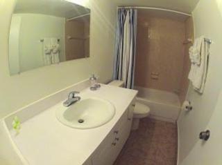 Suites at Coral Resorts - Miami - 5