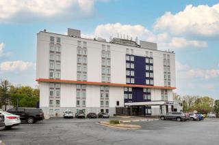 Comfort Inn & Suites Alexandria West - Alexandria - 9