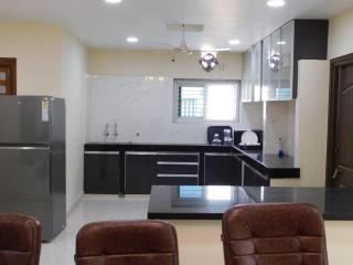 Hotel Voila Atnest Suites Kokapet, Business Hotel - 2