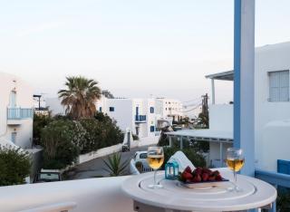 Escape to Mykonos - Entire place by Ornos beach - Ornos - 0