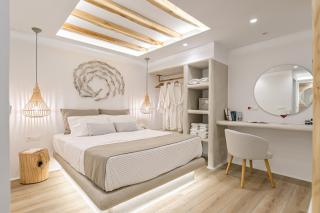 Villa Adriana Hotel - Agios Prokopios - 9