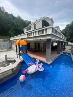 Villa near SPICE Arena 4BR 24PAX with KTV Pool Table and Kids Swimming Pool - 8