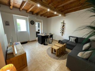 Maison de ville a 5 min à pied de la tour Luma - 0