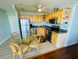 #901 Private Beach and Gulf Views - Fort Myers Beach - 1
