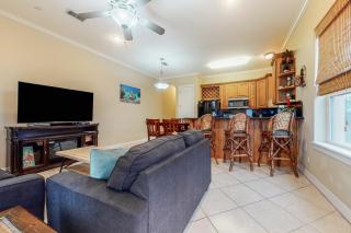 Saturn Serenity & Condo - 7
