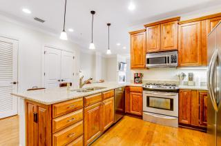 Bay Street Loft at Ellis Square - 1
