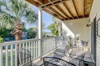 Palmettos at Folly 1L - 1