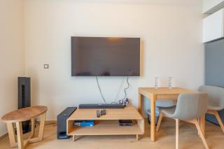 Luxury Escapes - Cozy Studio In front of Metro Stn - Access to Gym & Pool - Aura Azizi - 7