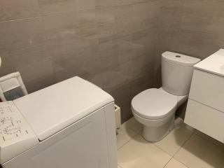 Studio with Private Parking - 2