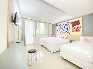 Transformer Center Hotel - Batu - 5