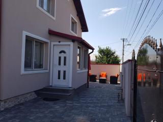 "Apartament"-Casa Genius - Ploieşti - 0