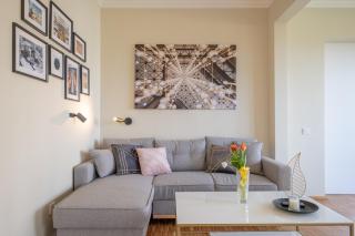 Sunrise 1BDRM View Apartment NDK Congress Centre - Sofia - 8