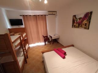 Apartmani Dada - Bar - 2