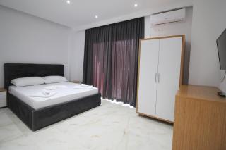 Moonshine Hotel - 1