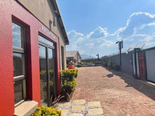 Ko-Khoneng Guest house - Lebowakgomo - 5