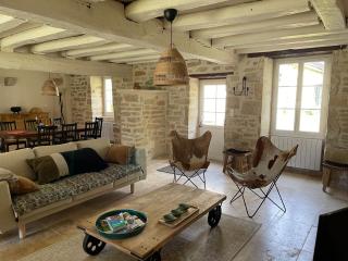 La Closerie de Gigny Maison Templiere avec Piscine,jacuzzi - Gigny - 8