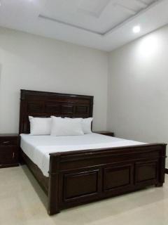 Royal Blue inn Hotel - 5