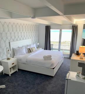 Grand View Hotel - York Beach - 1