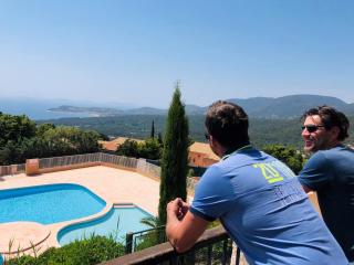 STUDIO POOL HOUSE VUE MER PANORAMIQUE AMAZING SEA VIEW WIFI LINGE INCLUT LINEN INCLUDEd - La Croix-Valmer - 1