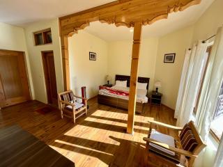 Niri-la Guest house Leh - 9