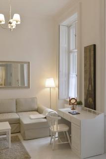 Paris Apartment - Budapest - 9