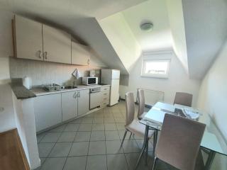 Apartment Lily near Zagreb airport - Velika Gorica - 6