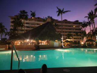 Best Location in Medano Beach -Marina Sol LRG 2 Bed Steps to Beach, Downtown & Marina - 7