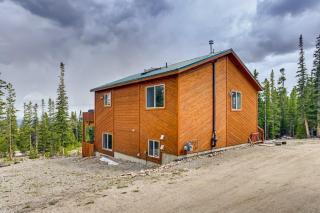 Cozy Mountain House Perfect for Relaxing - Puma's Den - 8