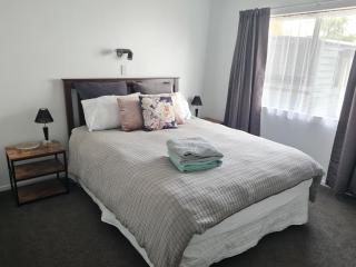 Cambria Hideaway - Nelson - 5
