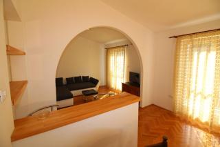 Makarska centre & free private parking - Makarska - 8