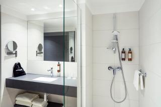 Q Hotel Plus Wrocław Bielany - 6