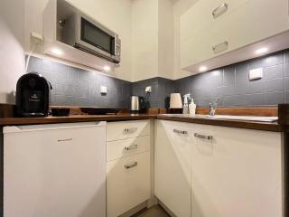 Helvetia Plus B&B - PRIVATE ROOMS and APARTMENTS - Varsóvia - 1