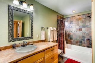 Immaculate & Private Mountain Home with Hot Tub - Sugar Pine Lodge - 3