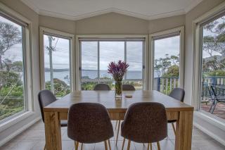 Front Row Beachfront - Binalong Bay - 5
