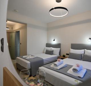 Armonia Luxury Suites - Nea Vrasna - 8